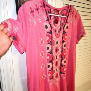 JOHNNY WAS LA PINK TOP SIZE MEDIUM WITH EMBROIDERY ✨️